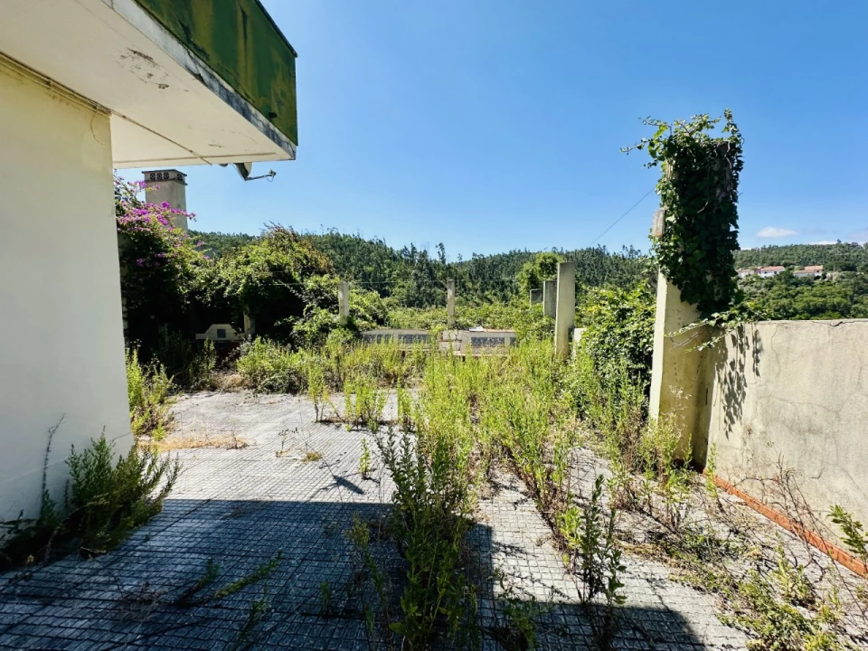 Moradia T6 para Venda em Aldeia do Mato e Souto Foto 53