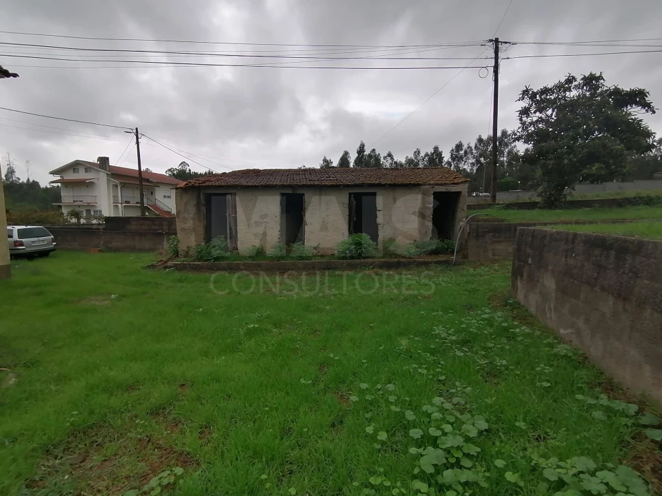 Moradia T3 para Venda em Barcouço Foto 11