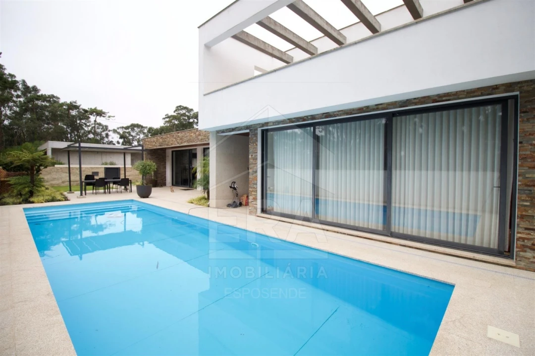 Moradia T5 para Venda em Apúlia e Fão Foto 4