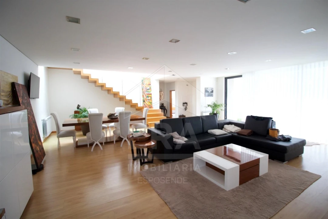 Moradia T5 para Venda em Apúlia e Fão Foto 13