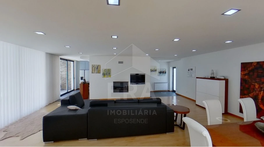 Moradia T5 para Venda em Apúlia e Fão Foto 10