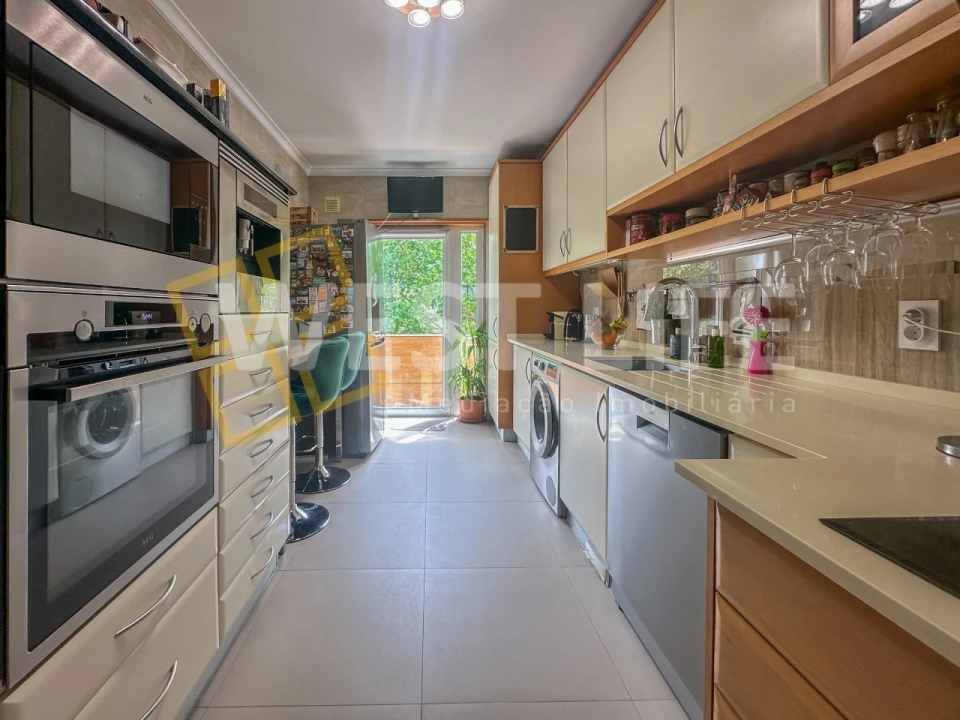 Apartamento T3 para Venda em Algueirão-Mem Martins Foto 7