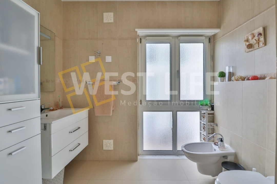Apartamento T3 para Venda em Algueirão-Mem Martins Foto 15