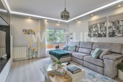 Apartamento T3 para Venda em Algueirão-Mem Martins