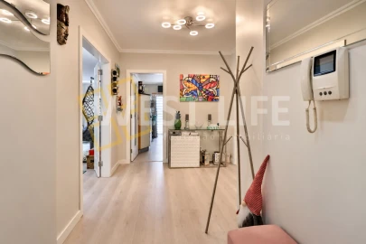 Apartamento T3 para Venda em Algueirão-Mem Martins