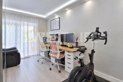 Apartamento T3 para Venda em Algueirão-Mem Martins