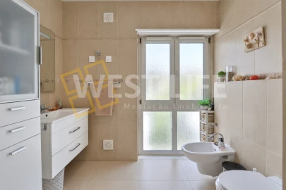 Apartamento T3 para Venda em Algueirão-Mem Martins