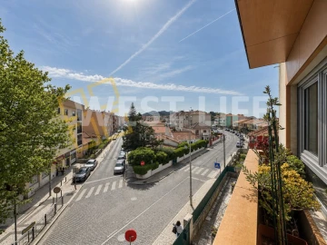 Apartamento T3 para Venda em Algueirão-Mem Martins