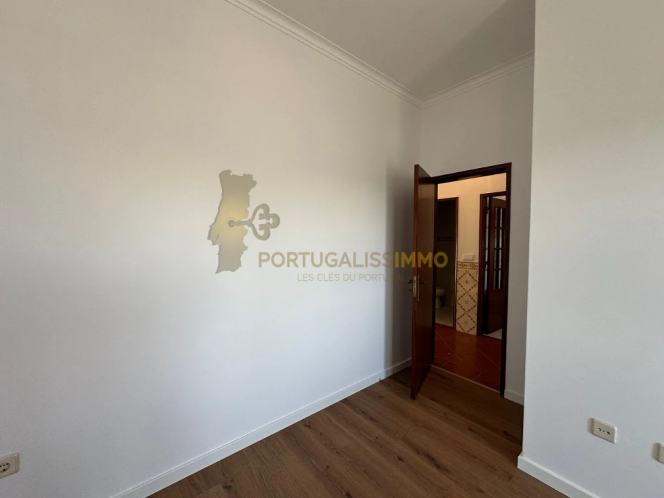 Moradia T4 para Venda em Madalena e Beselga Foto 12