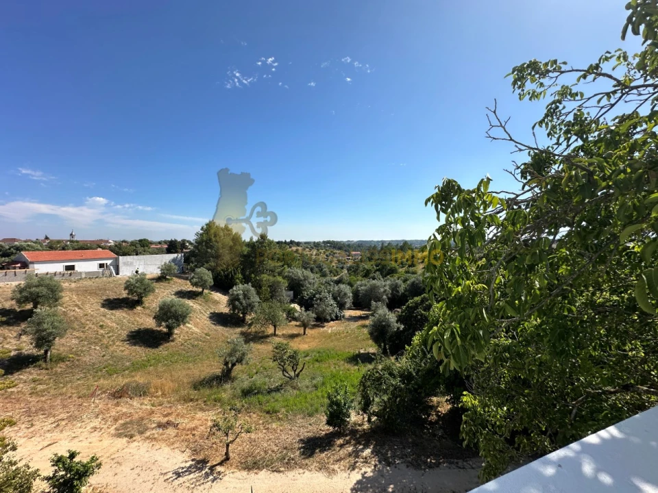 Moradia T4 para Venda em Madalena e Beselga Foto 36