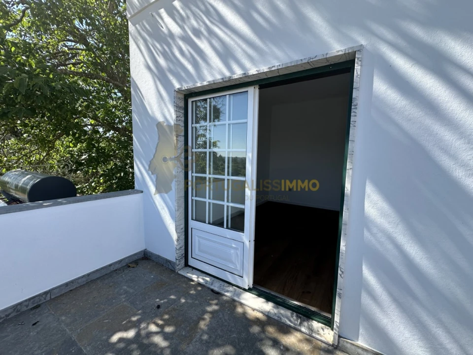 Moradia T4 para Venda em Madalena e Beselga Foto 40