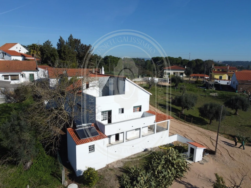 Moradia T4 para Venda em Madalena e Beselga Foto 2