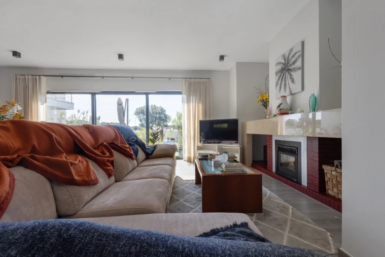 Moradia T4 para Venda em Santa Maria do Castelo e Santiago e Santa Susana Foto 5