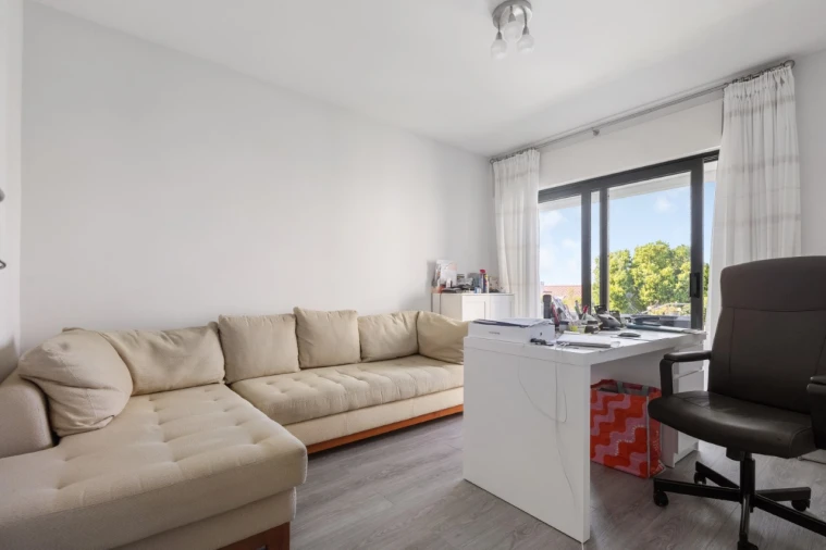 Moradia T4 para Venda em Santa Maria do Castelo e Santiago e Santa Susana Foto 10