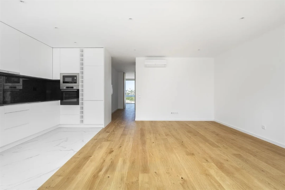 Apartamento T2 para Venda em Canidelo Foto 3