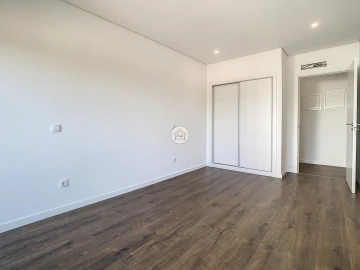 Apartamento T1 para Venda em Olhão