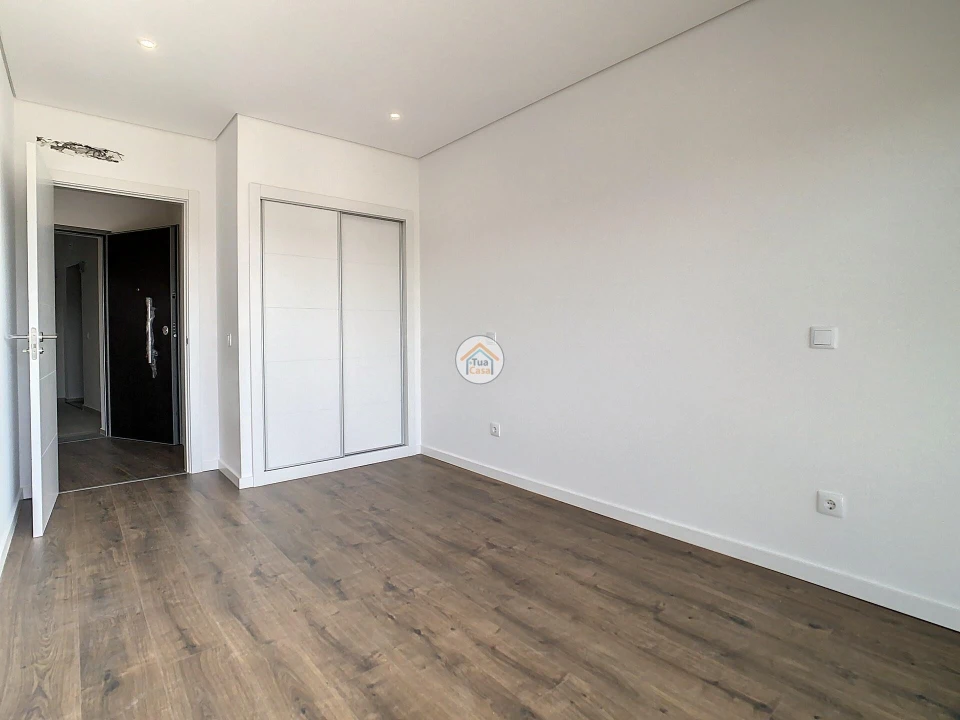 Apartamento T1 para Venda em Olhão Foto 19