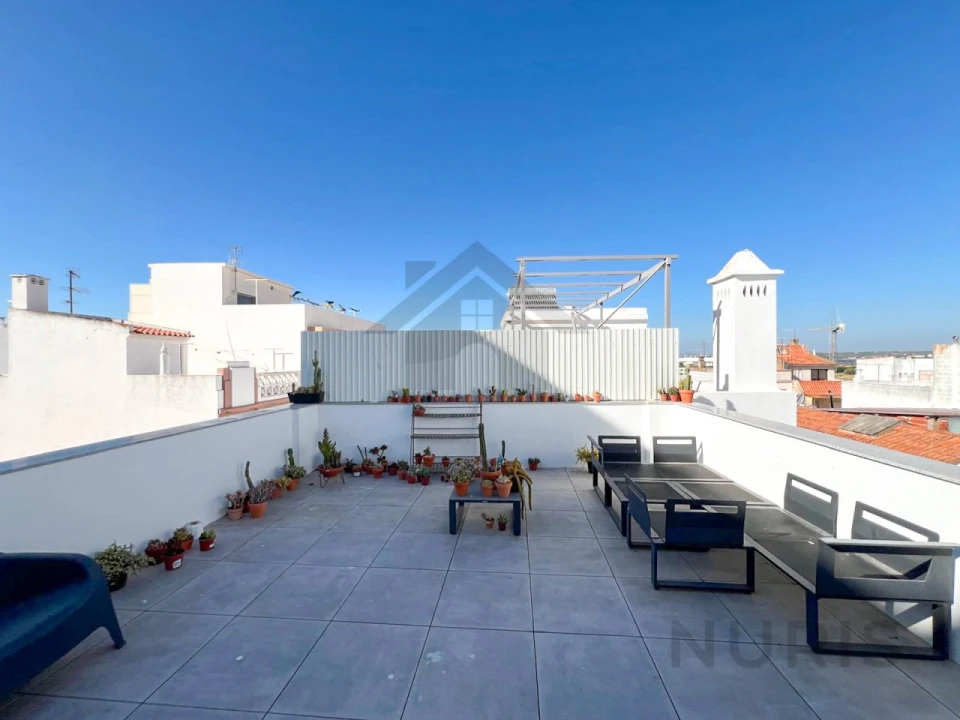 Apartamento T1 para Venda em Portimão Foto 1