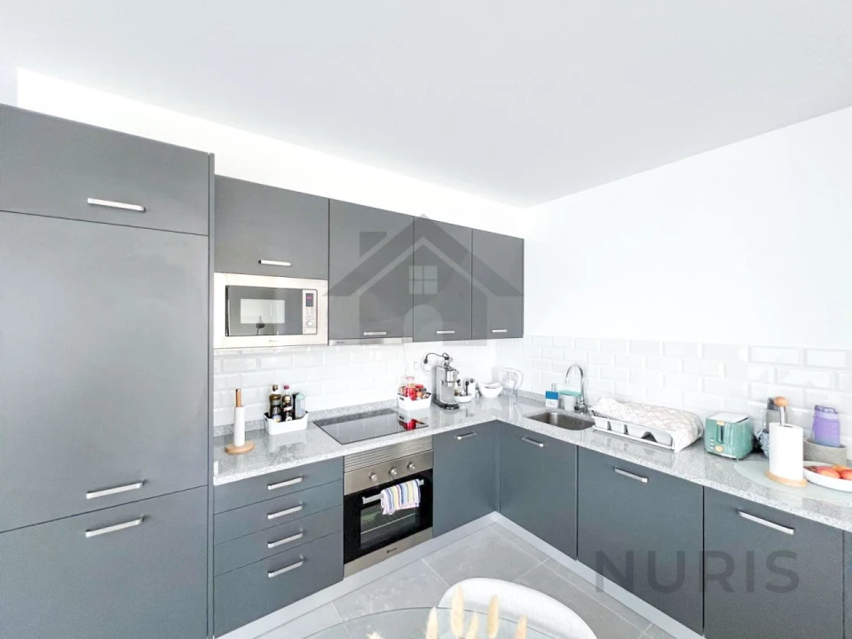 Apartamento T1 para Venda em Portimão Foto 6