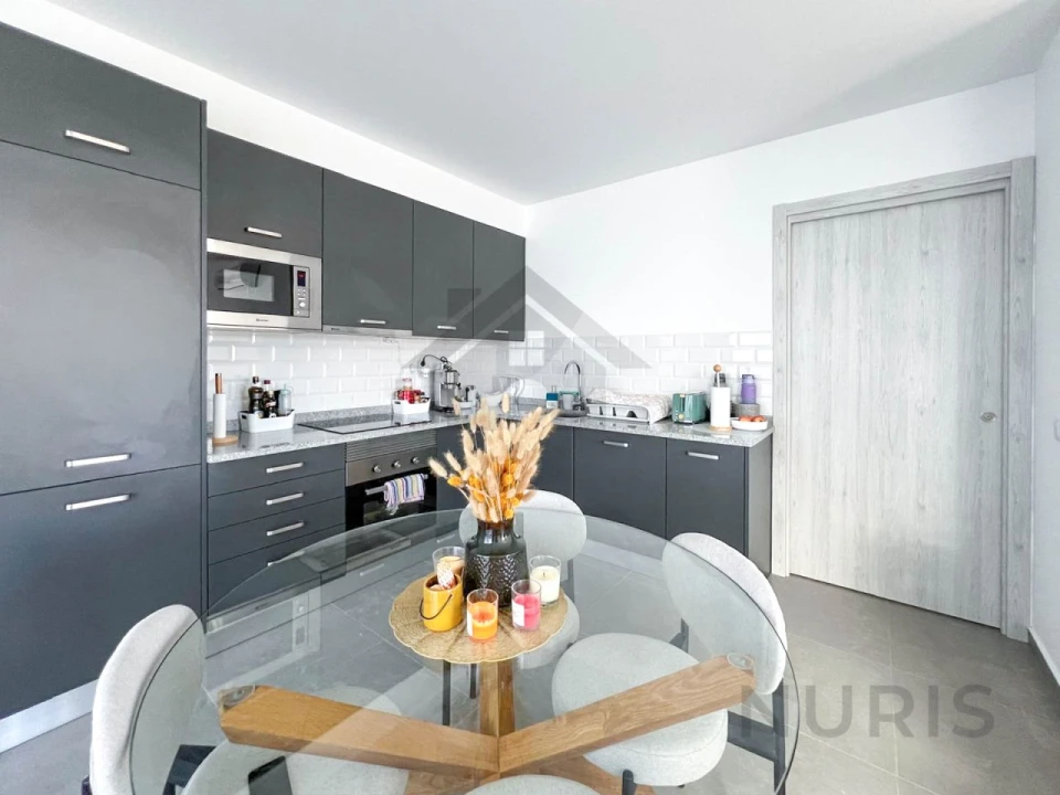 Apartamento T1 para Venda em Portimão Foto 7