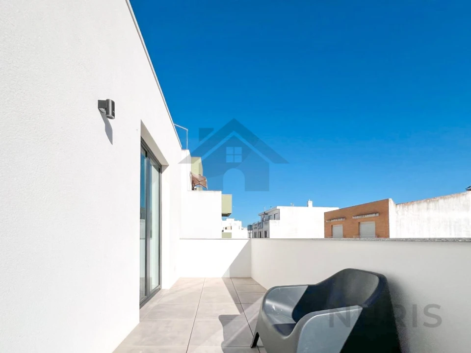 Apartamento T1 para Venda em Portimão Foto 11