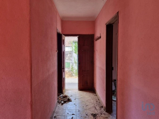 Moradia T3 para Venda em Sarzedo Foto 3