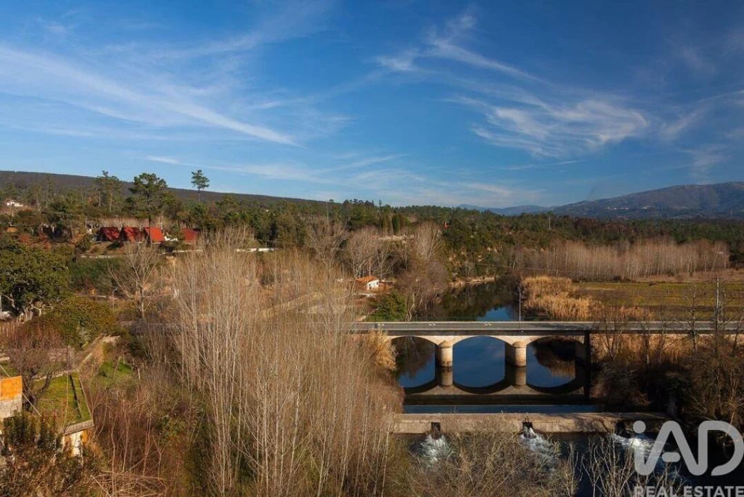 Moradia T3 para Venda em Sarzedo Foto 26