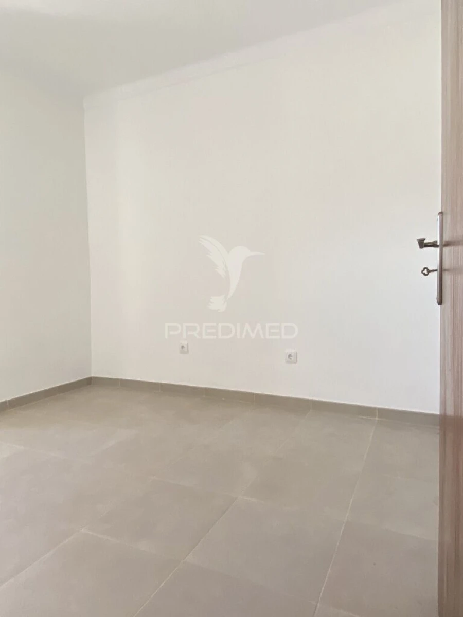 Moradia T2 para Venda em Capelins (Santo Antonio) Foto 20