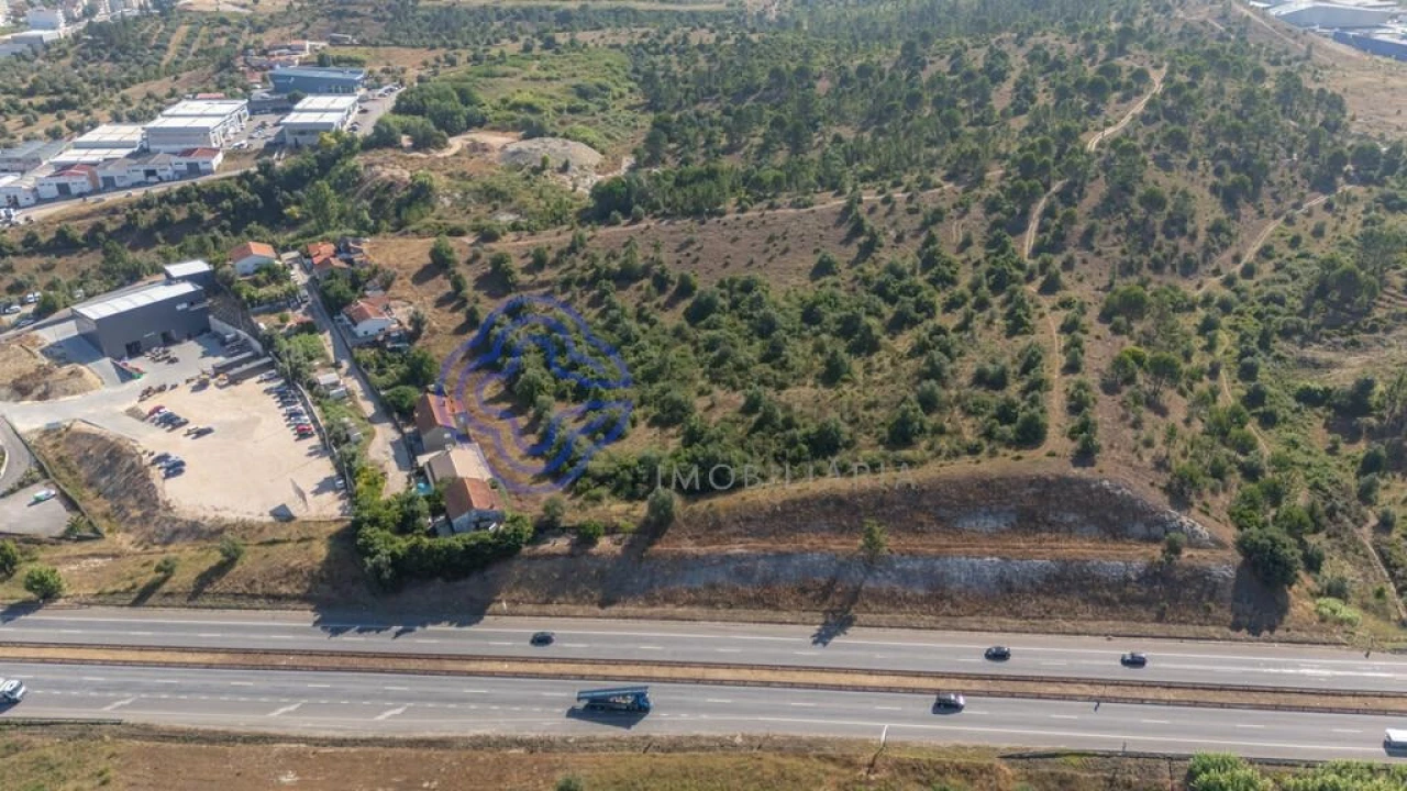 Terreno para Venda em Sé Nova, Santa Cruz, Almedina e São Bartolomeu Foto 10