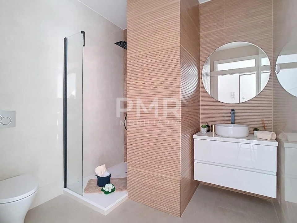 Apartamento T2 para Venda em São Vicente Foto 6