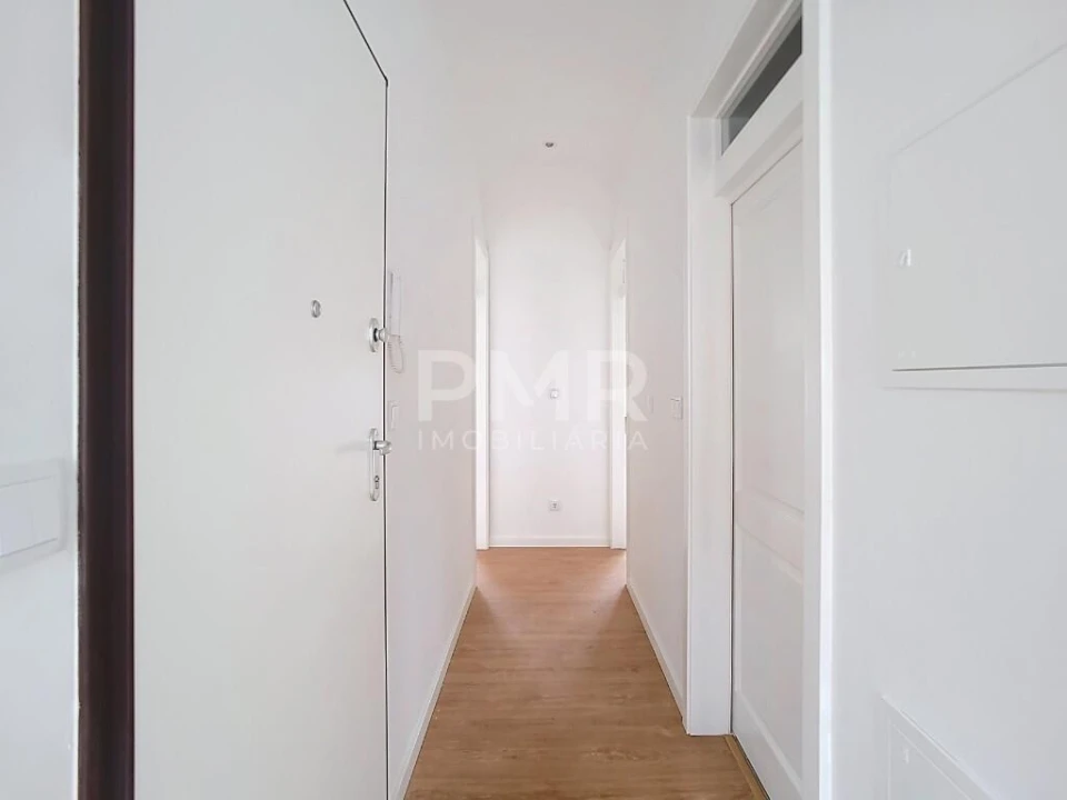 Apartamento T2 para Venda em São Vicente Foto 12