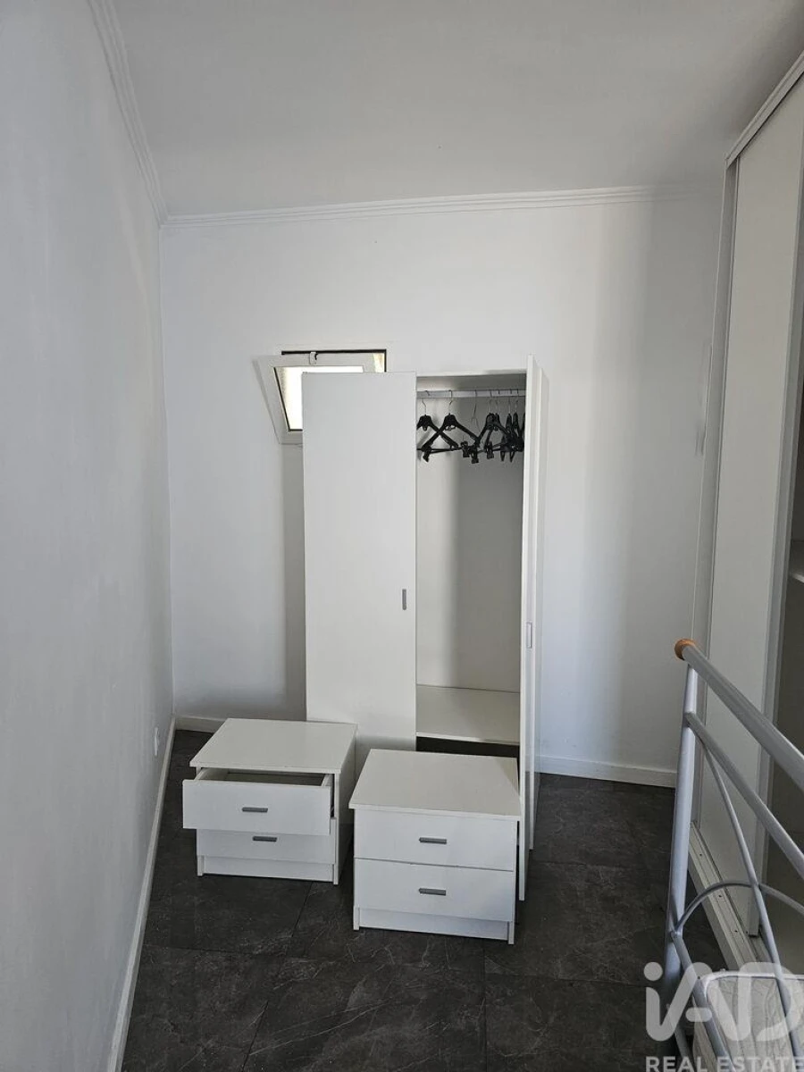 Prédio para Venda em Eiras e São Paulo de Frades Foto 16