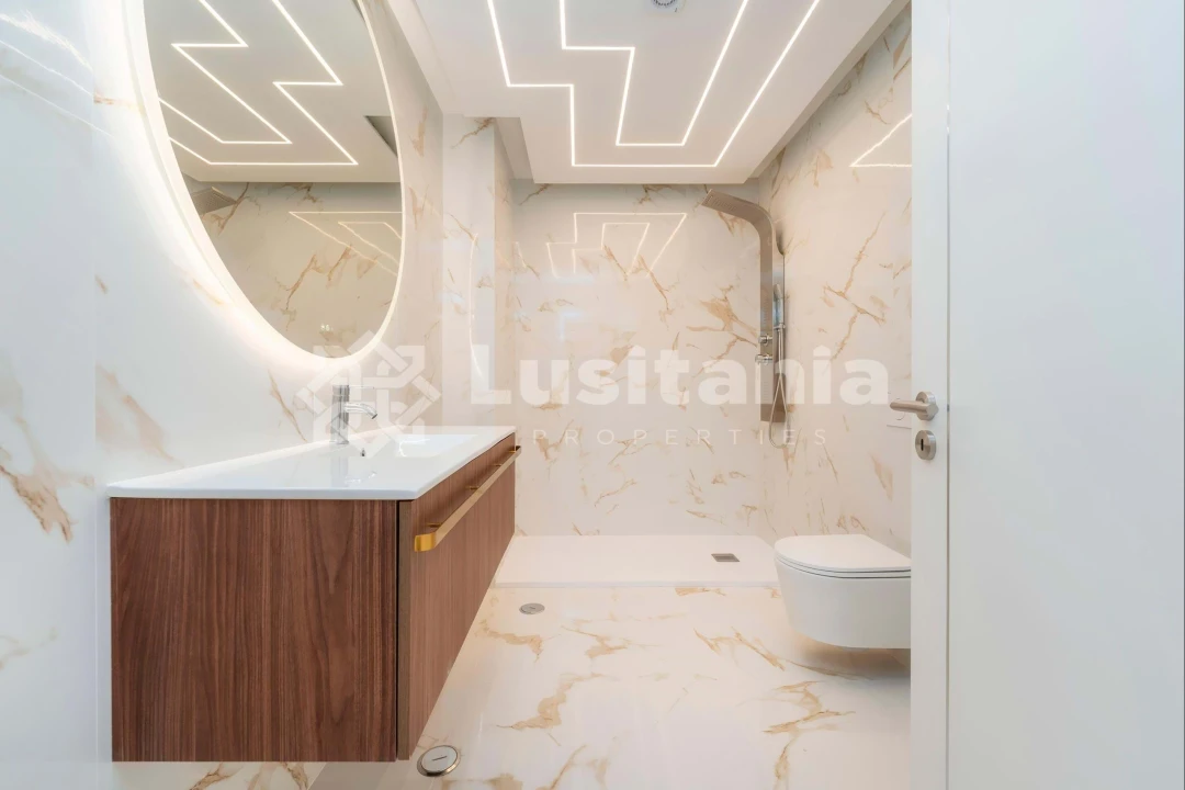 Apartamento T3 para Venda em Quarteira Foto 18