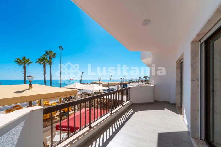 Apartamento T3 para Venda em Quarteira Foto 35