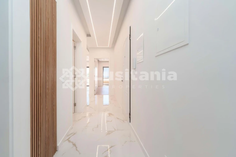 Apartamento T3 para Venda em Quarteira Foto 31