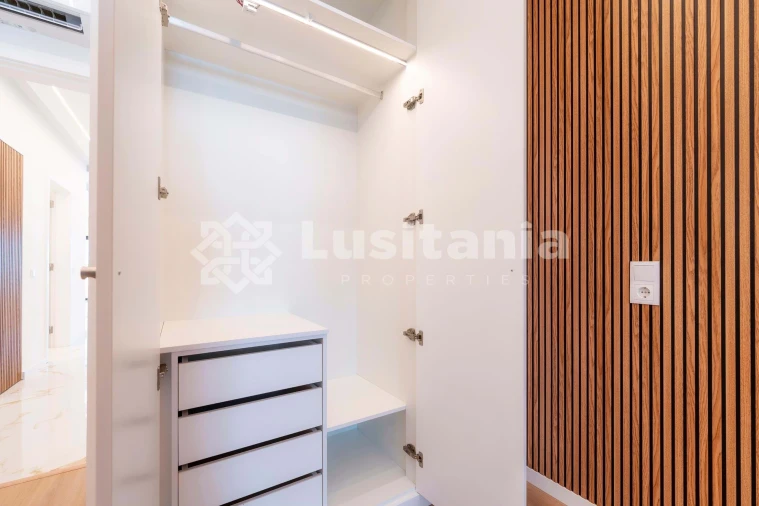 Apartamento T3 para Venda em Quarteira Foto 27