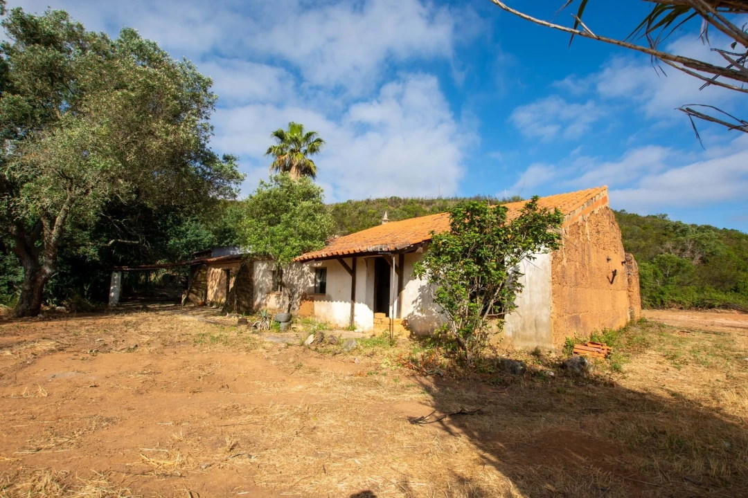 Terreno para Venda em Lagos (São Sebastião e Santa Maria) Foto 14