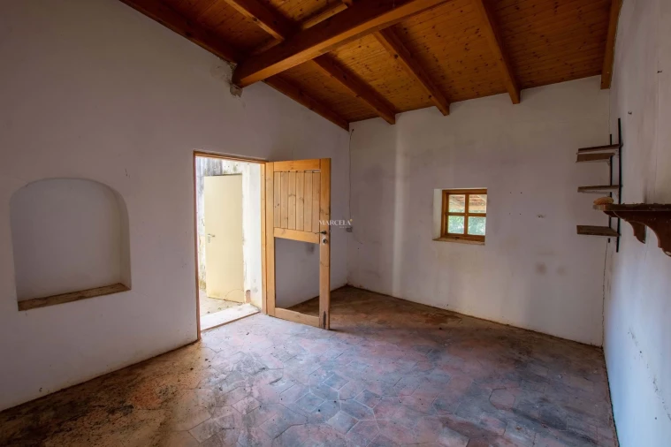 Terreno para Venda em Lagos (São Sebastião e Santa Maria) Foto 22