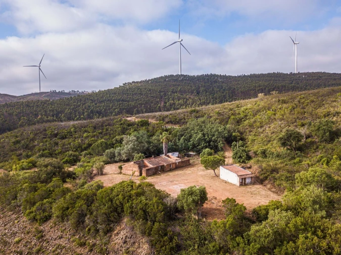 Terreno para Venda em Lagos (São Sebastião e Santa Maria) Foto 8