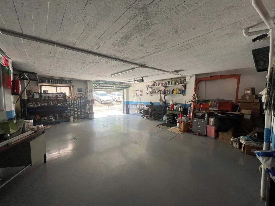 Garagem para Venda em Agualva e Mira-Sintra Foto 11