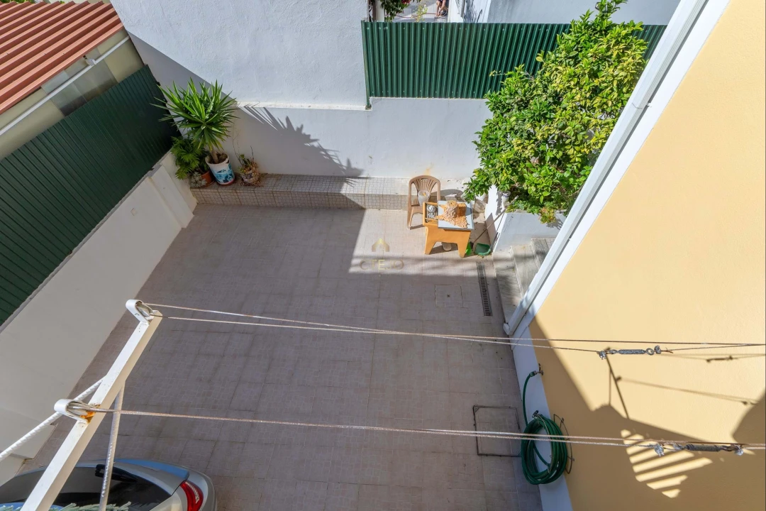 Moradia T6 para Venda em Santa Iria de Azoia, São João da Talha e Bobadela Foto 4