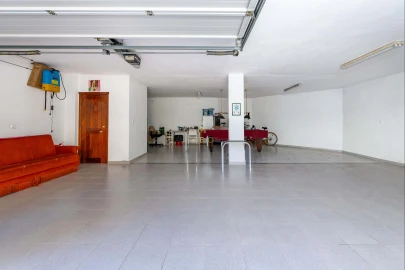 Moradia T6 para Venda em Santa Iria de Azoia, São João da Talha e Bobadela
