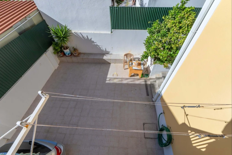 Moradia T6 para Venda em Santa Iria de Azoia, São João da Talha e Bobadela Foto 4