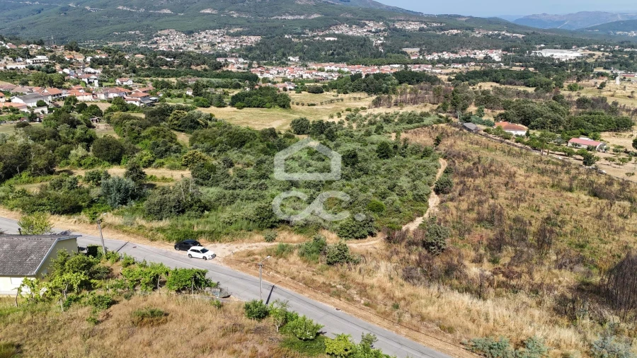 Terreno para Venda em Bornes de Aguiar Foto 18