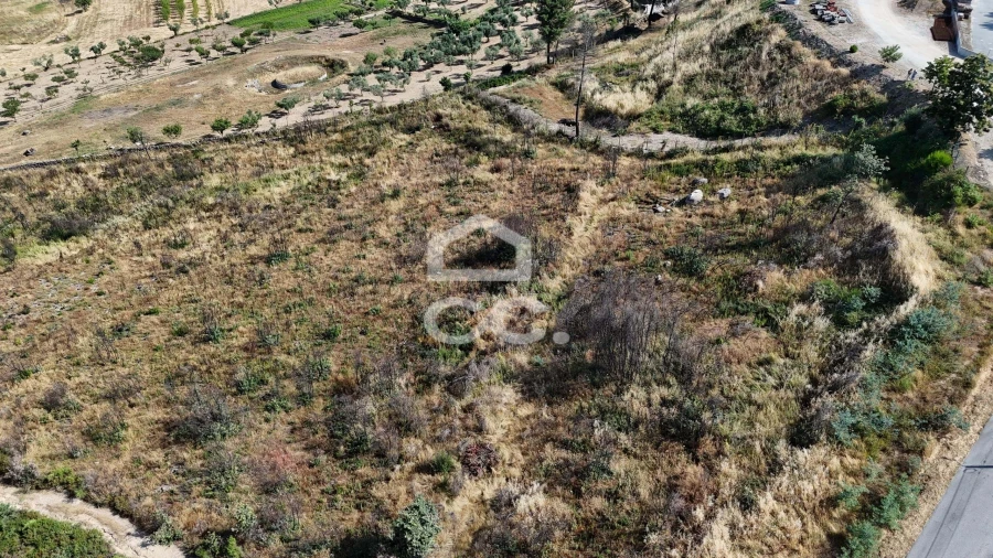 Terreno para Venda em Bornes de Aguiar Foto 9