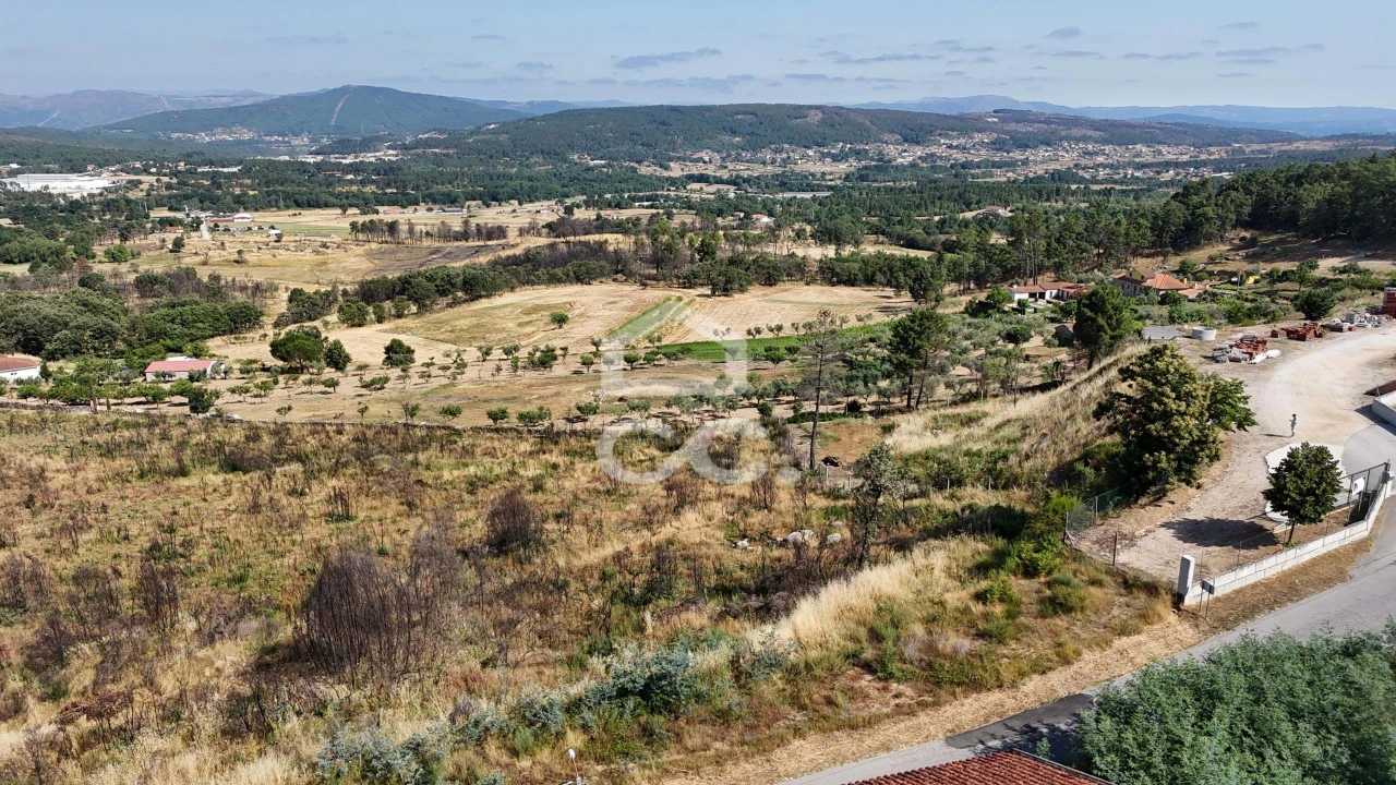 Terreno para Venda em Bornes de Aguiar Foto 20