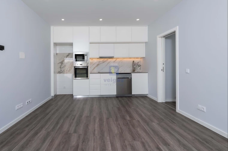 Moradia T4 para Arrendamento em Alfeizerão Foto 25