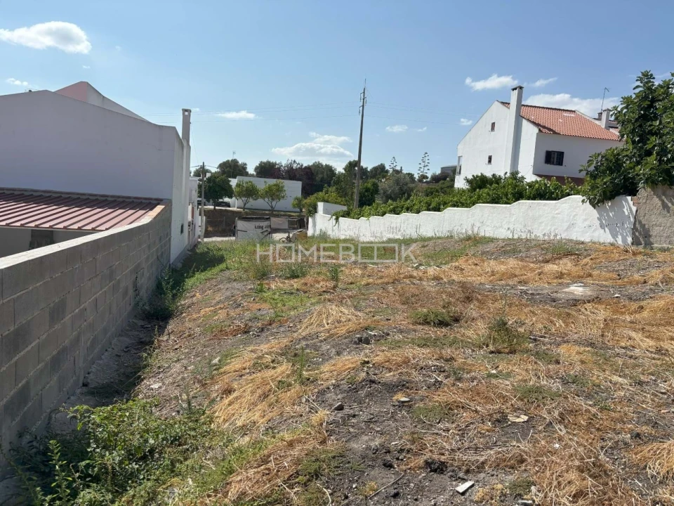 Terreno para Venda em Santa Maria do Castelo e Santiago e Santa Susana Foto 3