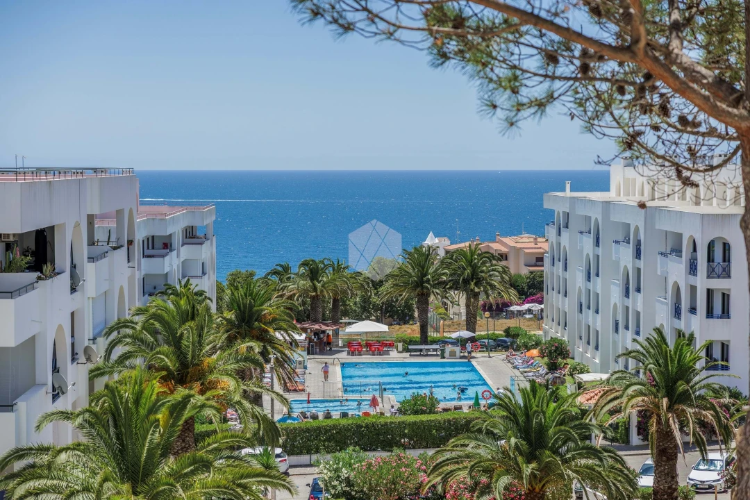 Apartamento T1 para Arrendamento férias em Porches Foto 2