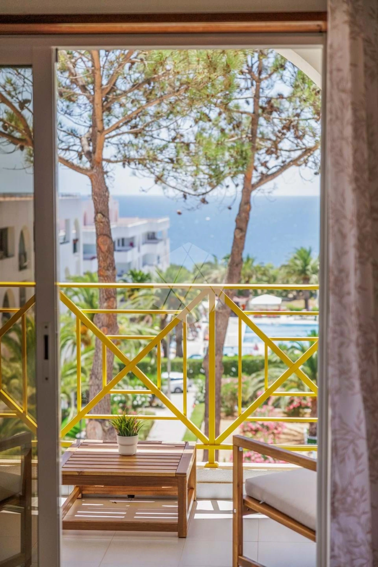 Apartamento T1 para Arrendamento férias em Porches Foto 30